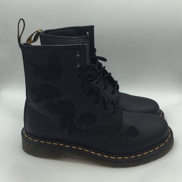Dr. Martens Shoes - Dr. Martens 1460 Vonda Mono